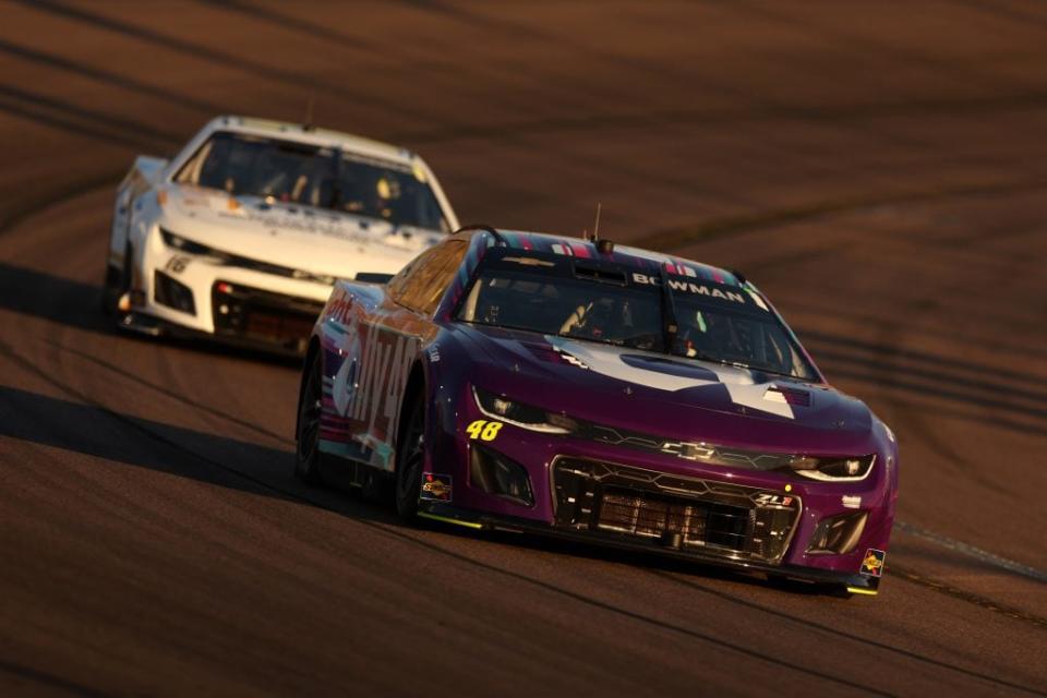 AVONDALE, ARIZONA - NOVEMBER 03: Alex Bowman, driver of the #48 Ally Chevrolet, drives during practice for the NASCAR Cup Series Championship at Phoenix Raceway on November 03, 2023 in Avondale, Arizona. (Photo by Christian Petersen/Getty Images)