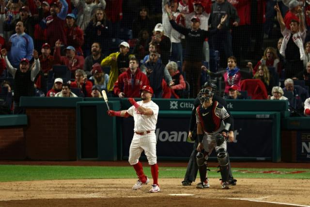 Astros beat Texas after melee and D-backs win in MLB playoffs