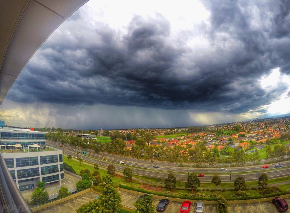 Viewer photo of stom over Sydney.