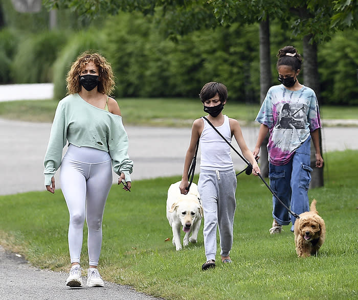 Jennifer lopez y sus hijos, emme y max muñiz