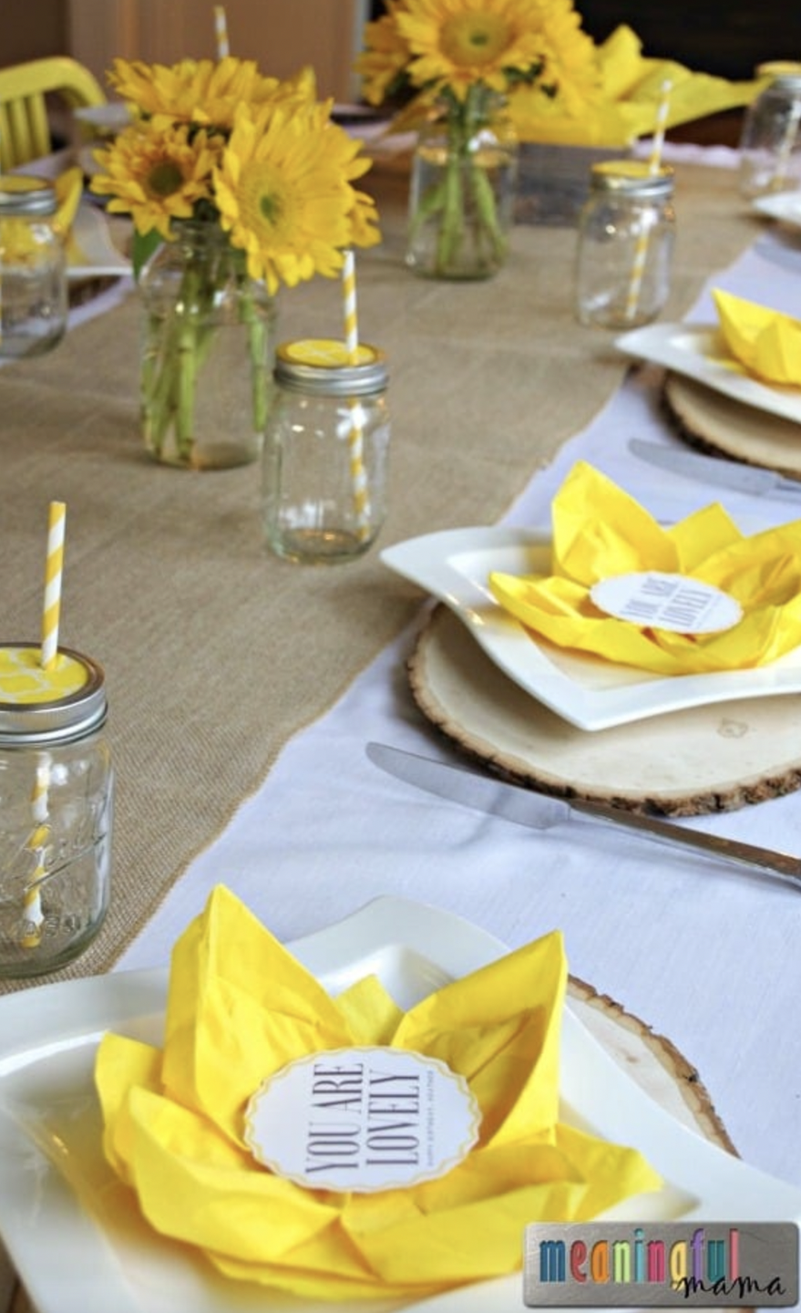 napkin folding ideas