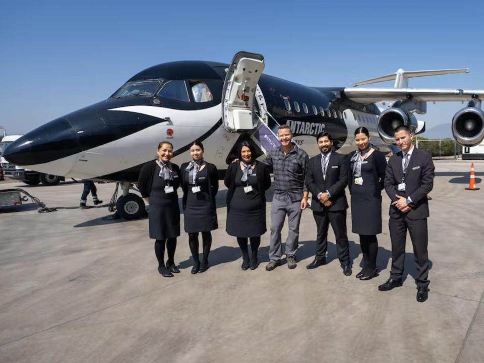 Silversea’s Conrad Combrink poses with Chile's DAP Antarctic Airways’ crew at Santiago’s Arturo Merino Benítez International Airport.