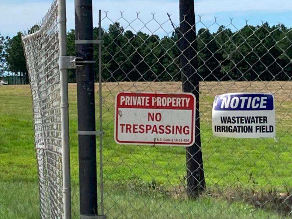 A Saluda County dog ​​food factory is warning the public to stay away from its property.  SC Pet Food Solutions is getting the attention of people upset about a polluted creek.  Photo taken on August 10, 2023