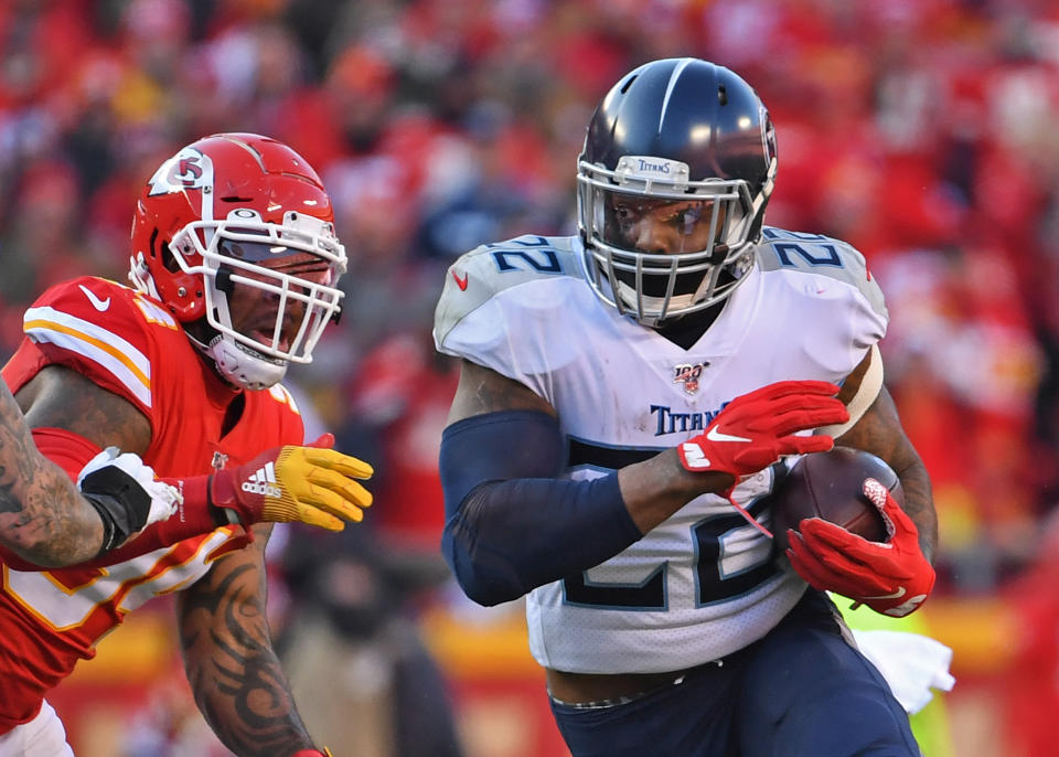 KANSAS CITY, MO - JANUARY 19:  Running back Derrick Henry #22 of the Tennessee Titans runs up field against the Kansas City Chiefs in the first half in the AFC Championship Game at Arrowhead Stadium on January 19, 2020 in Kansas City, Missouri. (Photo by Peter G. Aiken/Getty Images)