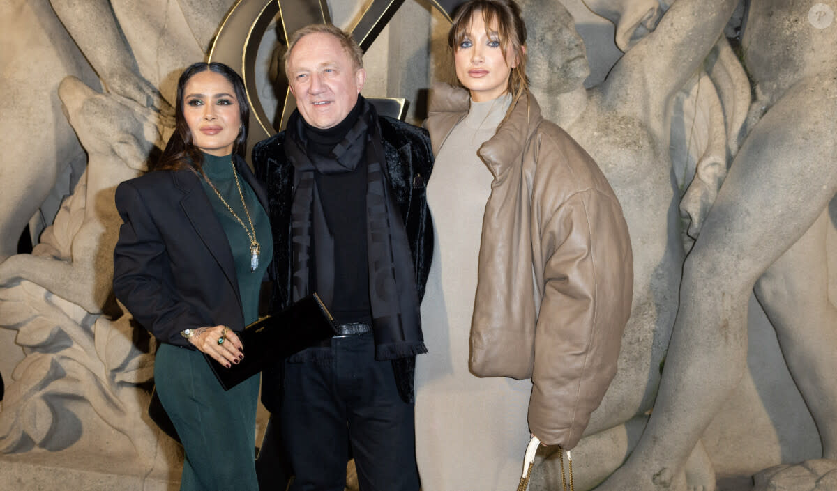 <p>François Henri Pinaut a été honoré par sa fille et sa femme pour son anniversaire.</p>
<p>Salma Hayek, François Henri Pinault et sa fille Mathilde Pinault - Photocall du défilé de mode prêt-à-porter automne-hiver "Saint Laurent" lors de la Fashion Week de Paris. © Olivier Borde / Bestimage <br /><br /></p> - © BestImage, OLIVIER BORDE / BESTIMAGE