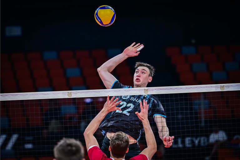 La selección argentina de vóleibol ganó tres partidos y perdió otro en el Preolímpico en China