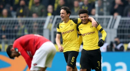 Danish midfielder Thomas Delaney (L) has warned his Borussia Dortmund team mates ahead of the derby with Schalke