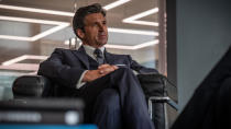 Il sera bientôt à l’affiche d’une série thriller. Oubliez les personnages un peu lisses auxquels Patrick Dempsey nous avait habitués. En 2020, il interprète le patron peu scrupuleux d’une banque d’investissement dans <em>Devils</em>, une coproduction internationale de 10 épisodes et qui devrait être prochainement diffusée sur OCS. ©OCS