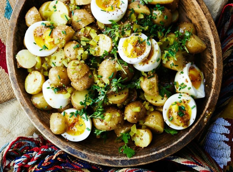 Turn steamed potatoes into...salad!