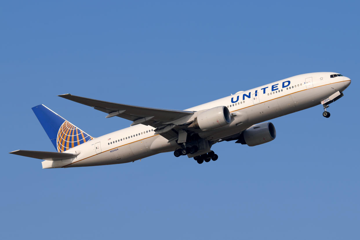 A dad is blaming United Airlines for putting his 14-year-old son on the wrong flight (Credit: Getty Images)