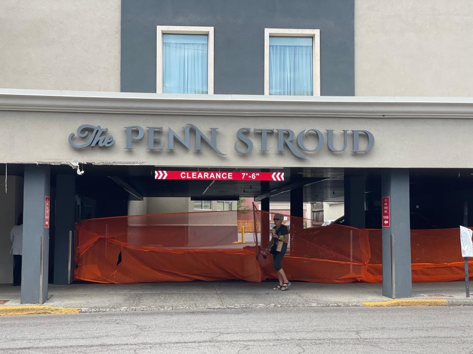 Despite voicing concerns regarding potential pedestrian and vehicle traffic on the intersection of 7th and Main Streets in Stroudsburg, which prompted the Sherman Theater to move most StroudFest activities to another location, Penn Stroud closed the entrance to their parking lot on Saturday anyway.