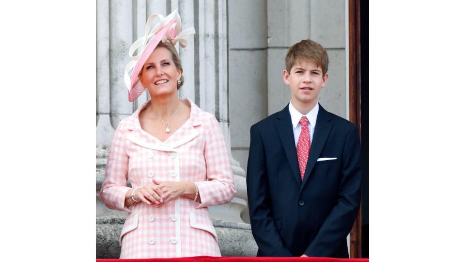 Duchess Sophie standing with James, Earl of Wessex