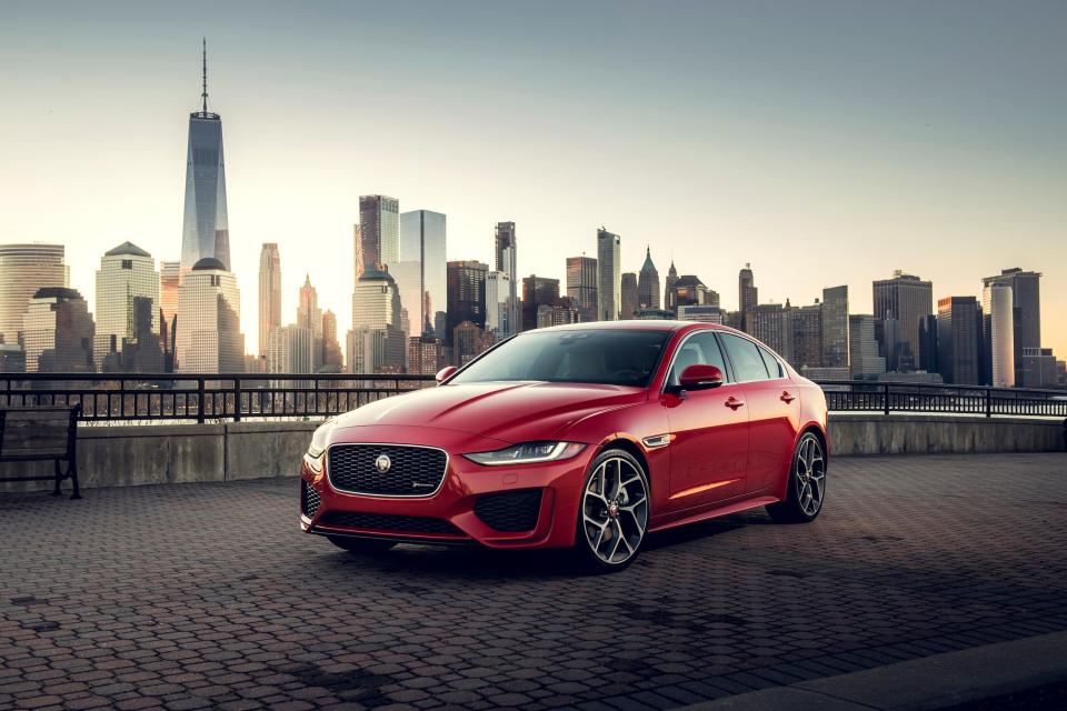 Jaguar XE