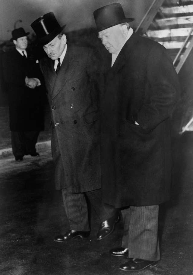 Attlee and Churchill at London airport