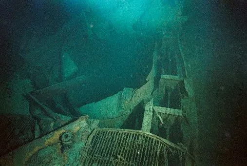 The hole from the number one funnel of the shipwrecked Titanic.