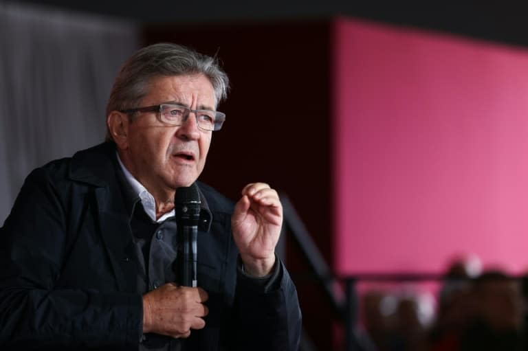 Jean-Luc Mélenchon lors de son discours à la fête de l'Humanité à La Base 217 à Bretigny-sur-Orge dans l'Essonne le 10 septembre 2022 - Thomas SAMSON © 2019 AFP