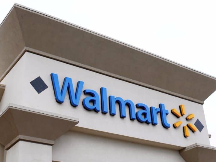 FILE PHOTO: A Walmart store is seen in Encinitas, California, U.S. on April 13, 2016.  REUTERS/Mike Blake/File Photo