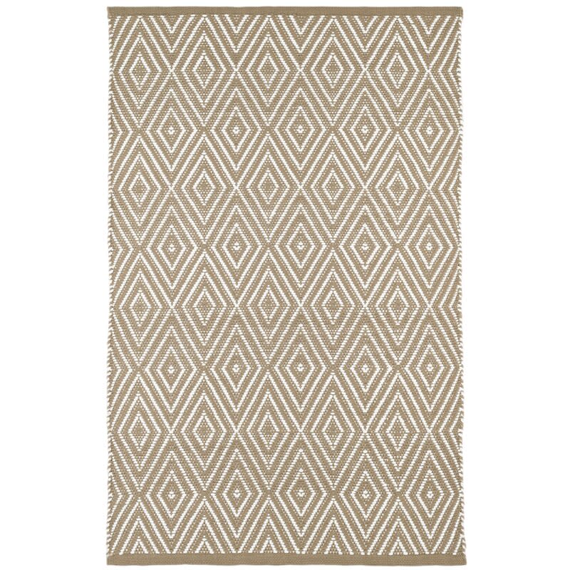 <p><a href="https://go.redirectingat.com?id=74968X1596630&url=https%3A%2F%2Fwww.wayfair.com%2Frugs%2Fpdp%2Fdash-and-albert-rugs-hand-woven-beige-indooroutdoor-area-rug-dax2340.html&sref=https%3A%2F%2Fwww.popularmechanics.com%2Fhome%2Fg36210790%2Fbest-outdoor-rugs%2F" rel="nofollow noopener" target="_blank" data-ylk="slk:Shop Now;elm:context_link;itc:0;sec:content-canvas" class="link ">Shop Now</a></p><p>Handmade Flatweave Outdoor Rug</p><p>$138.00</p><p>wayfair.com</p>