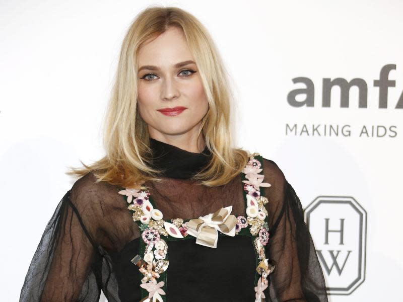 Die aus Deutschland stammende Hollywood-Schauspielerin Diane Kruger trug eine recht eigenwillige Kreation. Foto: Ian Langsdon