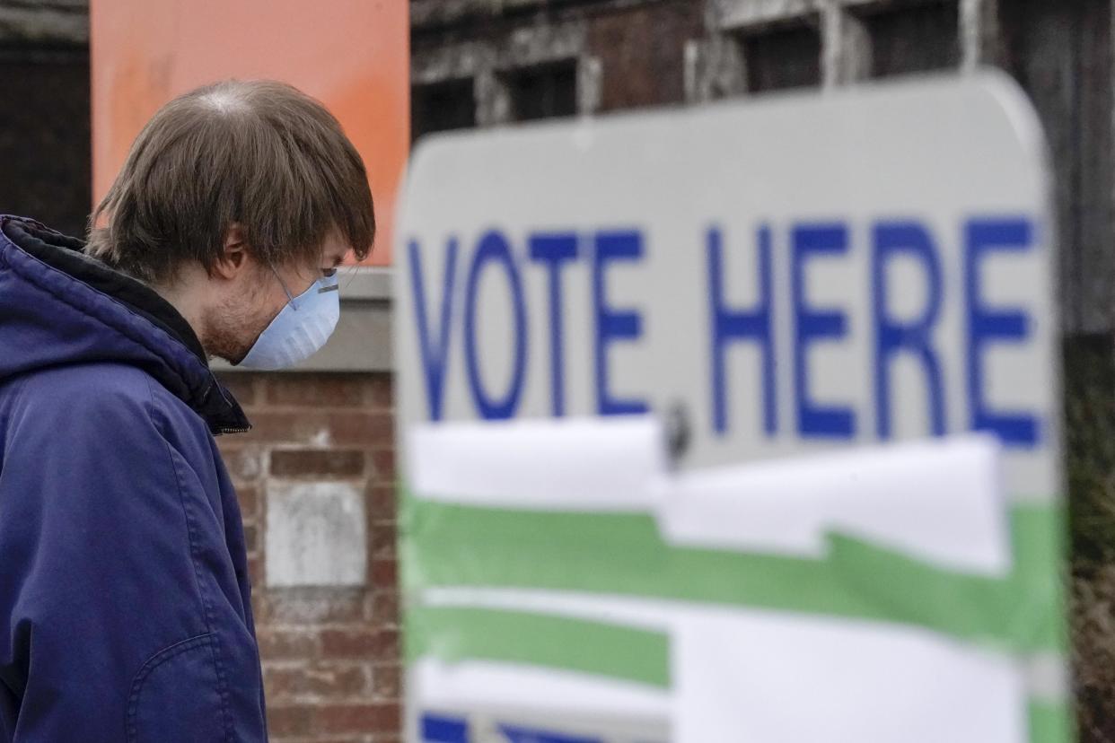 A voter in Milwaukee arrives at a polling place for Wisconsin's controversial April 7 primary election, held despite concerns about the coronavirus pandemic. (Photo: ASSOCIATED PRESS)