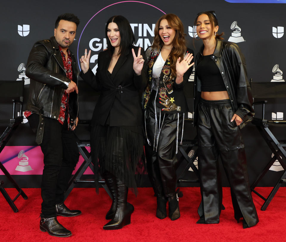 Luis Fonsi, Laura Pausini, Thalía y Anitta serán los conductores de los Latin Grammy Awards este 17 de noviembre de 2022 en Las Vegas, Nevada (Ethan Miller/Getty Images).