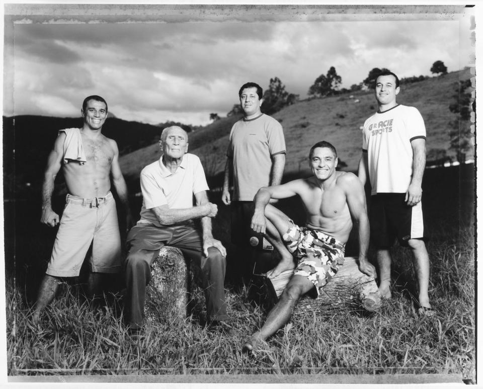 L-R: Jujitsu master Helio Gracie (second from left) with his sons (L-R) Royler, Rolker, Rickson, and Robin. (Photo by David Yellen/Corbis via Getty Images)