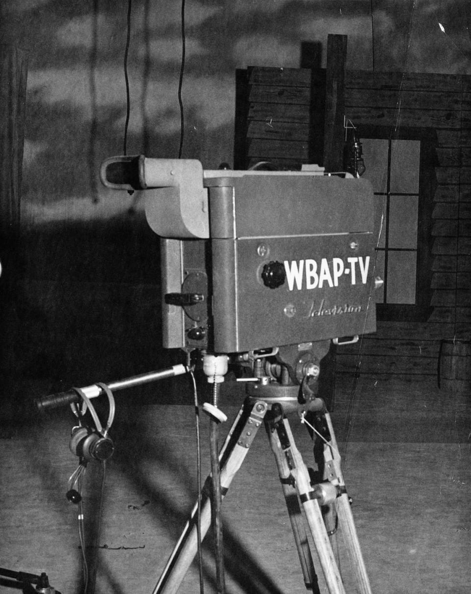 WBAP-TV television camera, ca. 1948