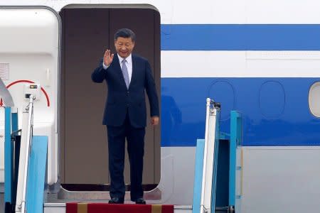 FILE PHOTO: China's President Xi Jinping arrives at the Noi Bai international airport in Hanoi, Vietnam November 12, 2017. REUTERS/Minh Hoang/Pool