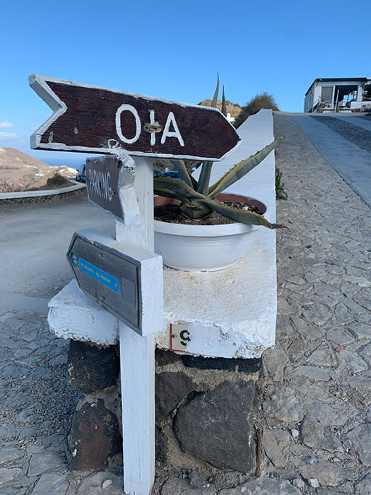 oia-sign