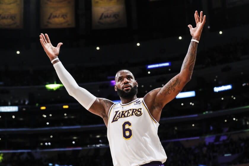 Los Angeles, CA, Sunday, November 28, 2021 - Los Angeles Lakers forward LeBron James (6) exults.