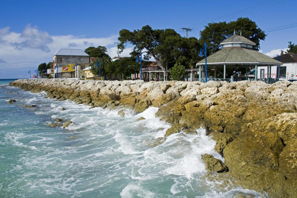 There are beach bars aplenty in Speightstown (Getty)