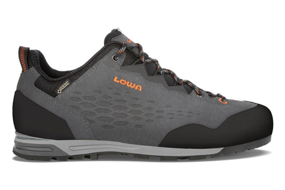 lowa cadin gtx approach, approach shoes, lowa hiking, lowa hiking boots, lowa appraoch shoes, lowa climbing, climbing shoes, outdoor, outdoor shoes