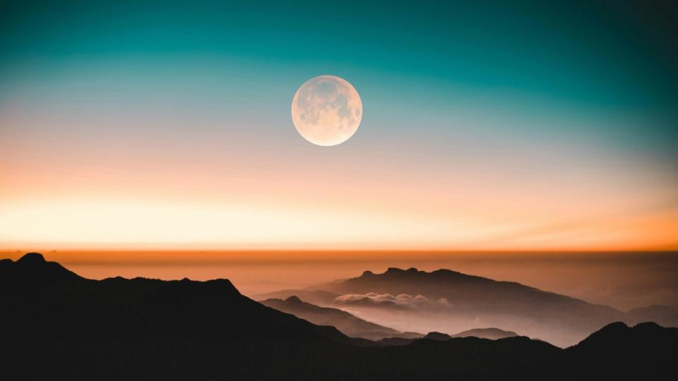 La rravité de la Lune influe sur les marées océaniques. | malith d karunarathne via Unsplash