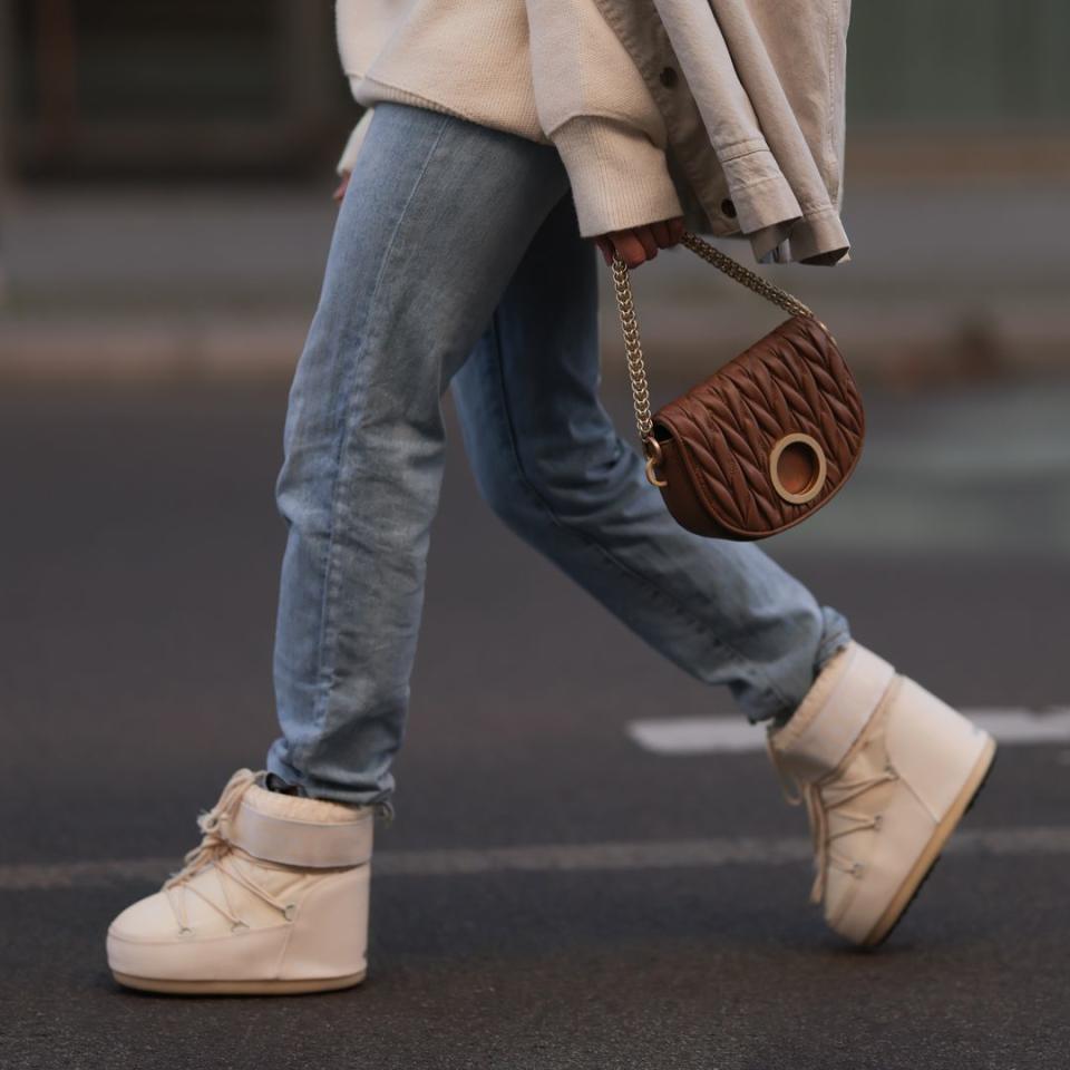 15 Best Snow Boots for Fashion Lovers in 2023