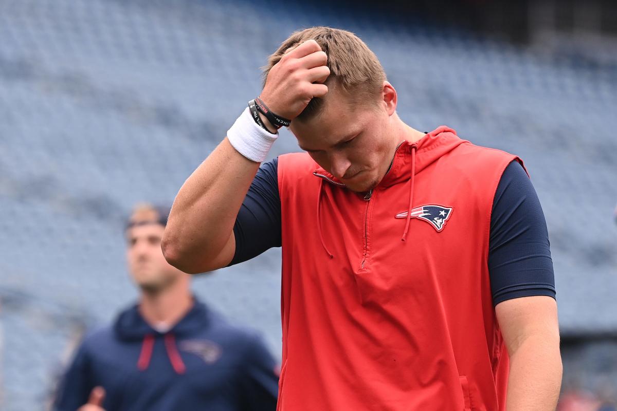 Patriots fans boo Bailey Zappe relentlessly in preseason opener