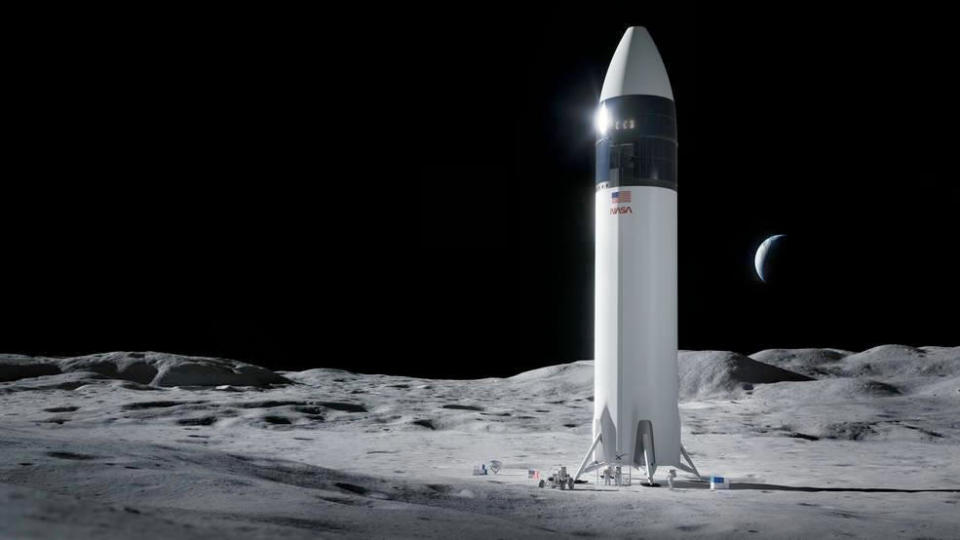 An artist's impression of a Starship variant on the moon. SpaceX is developing NASA's initial Human Landing System spacecraft for the agency's Artemis moon program. / Credit: NASA