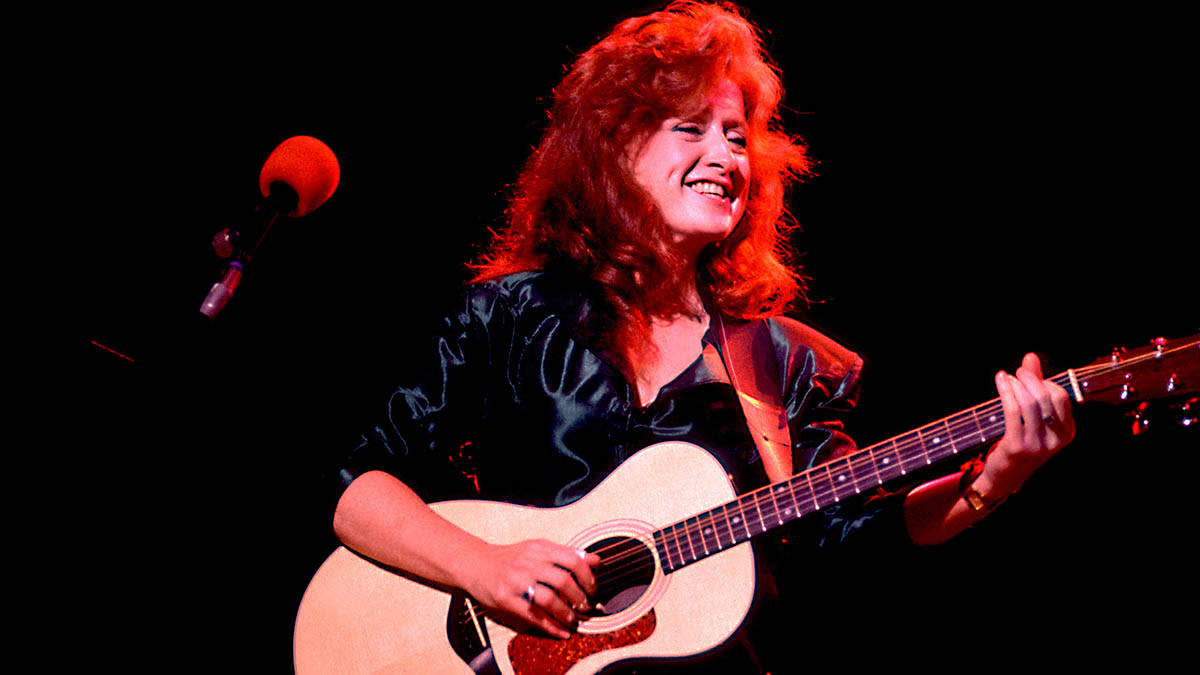  Bonnie Raitt 