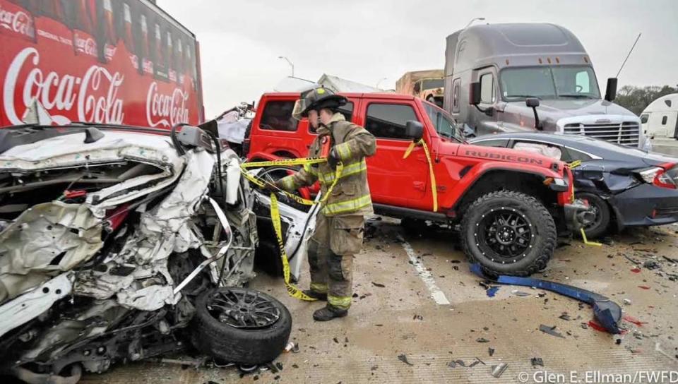 Icy highway conditions Thursday morning contributed to the major crash on Interstate 35W in Fort Worth that left five people dead.