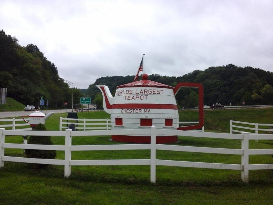 worlds largest teapot west virginia