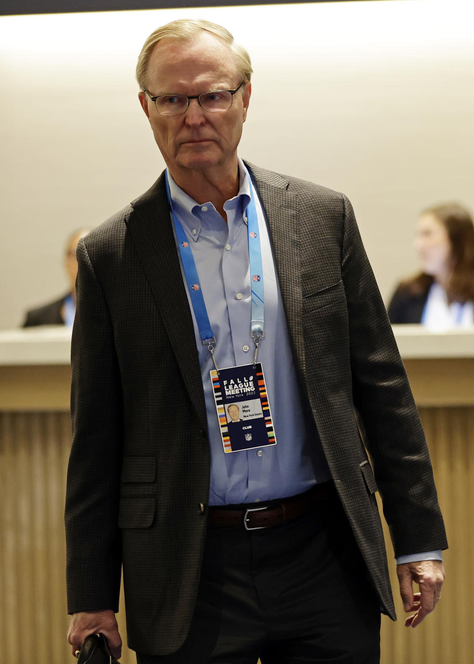 New York Giants owner John Mara arrives for the NFL football owners meeting Tuesday, Oct. 18, 2022, in New York.(AP Photo/Adam Hunger)