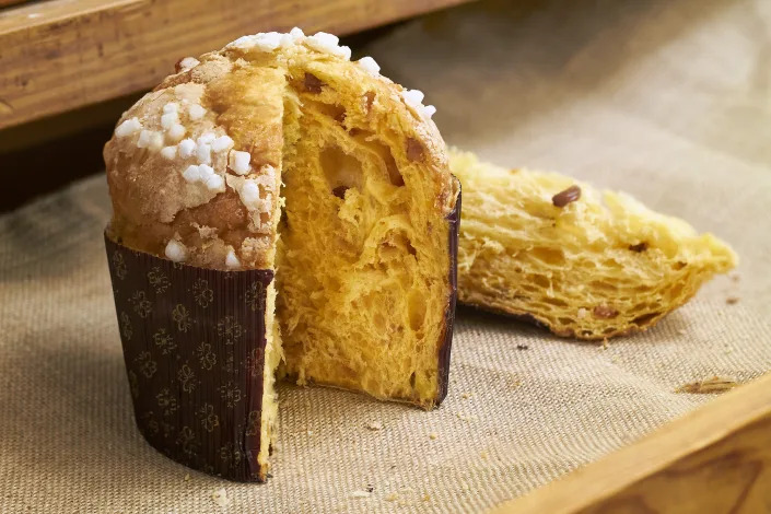 El panettone de Daniel Jord&#xe0;, el mejor de Espa&#xf1;a de frutas. Foto: Panes Creativos