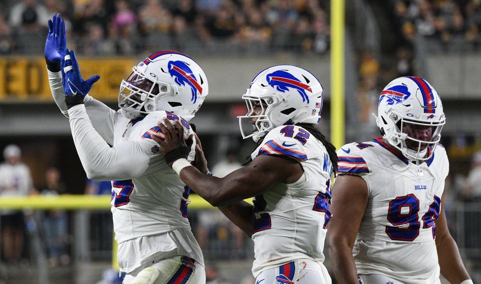 Kingsley Jonathan of the Buffalo Bills reacts after a sack of Mason Rudolph of the Pittsburgh Steelers in the third quarter last Saturday.