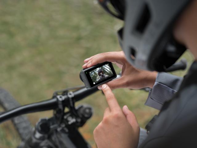 DJI Osmo Action 3: Far more battery life, fast charging and a spiffy new  mount