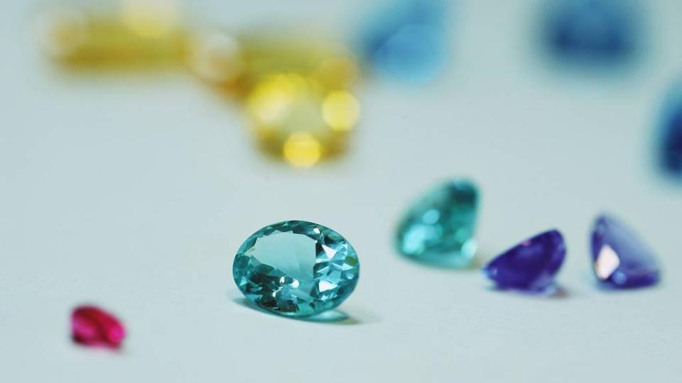 Diamantes de colores