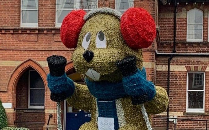 Giant marmot that replaced traditional tree divides town as the Christmas display centre piece - Alton Town Council/Facebook