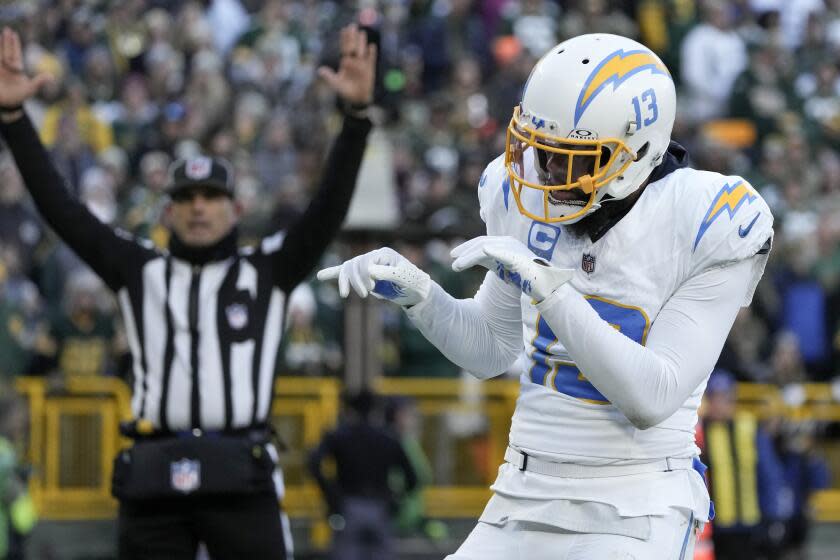 Chargers wide receiver Keenan Allen celebrates his touchdown catch against the Green Bay Packers.