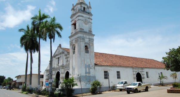 san atanasio's  church  los...