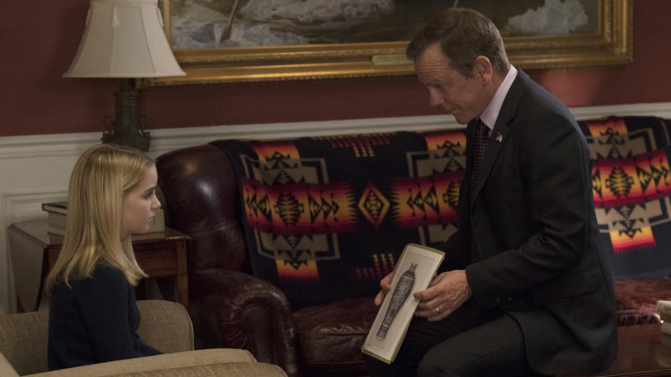 Mckenna Grace and kiefer sutherland on Designated Survivor