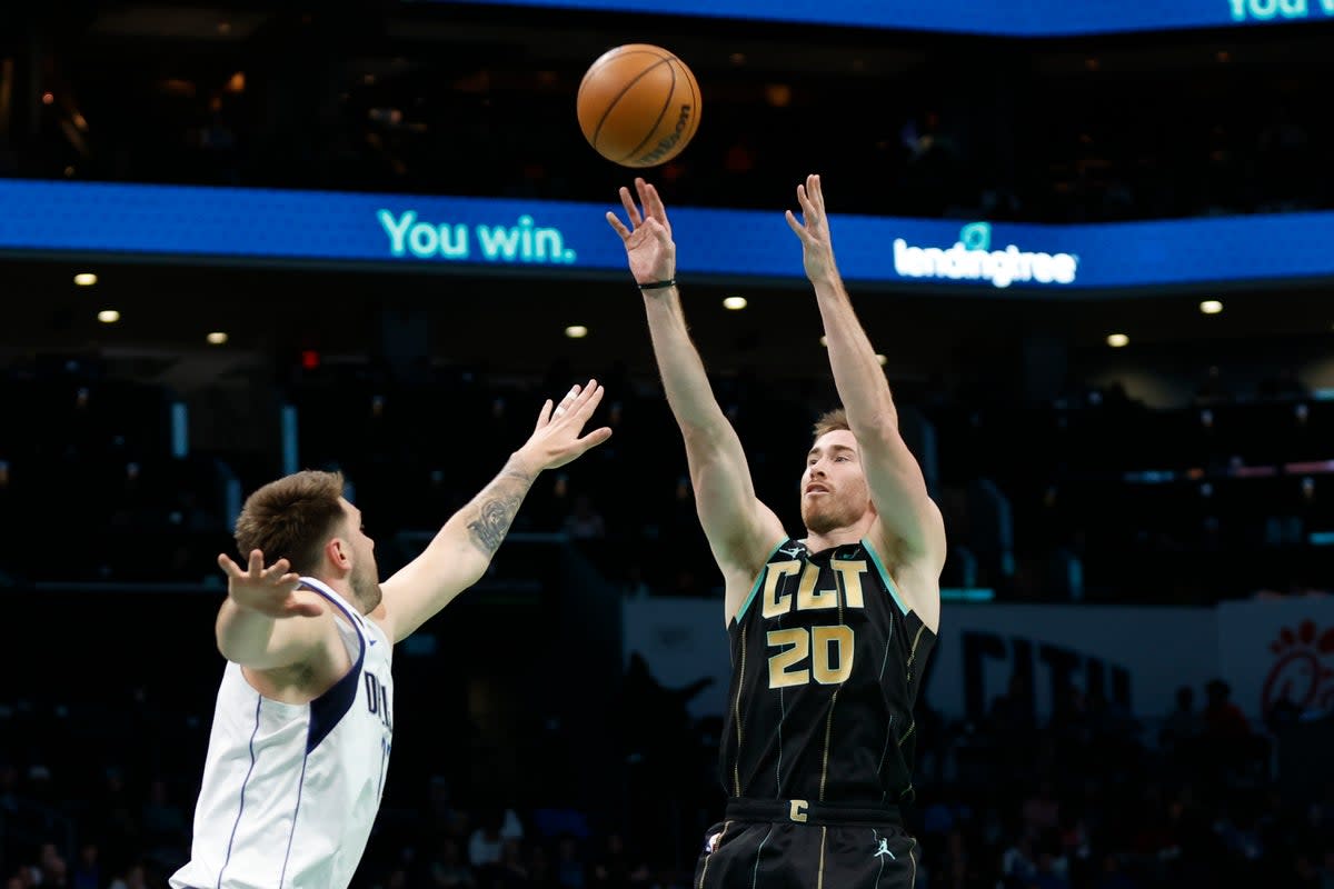 MAVERICKS-HORNETS (AP)