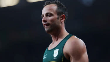 <p>Oscar Pistorius kills girlfriend accidentally: report</p>